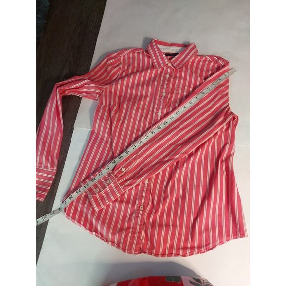 Tommy Hilfiger Women's Red Striped Button Down Shirt M Classic Preppy Cherrygirl - Picture 8 of 12
